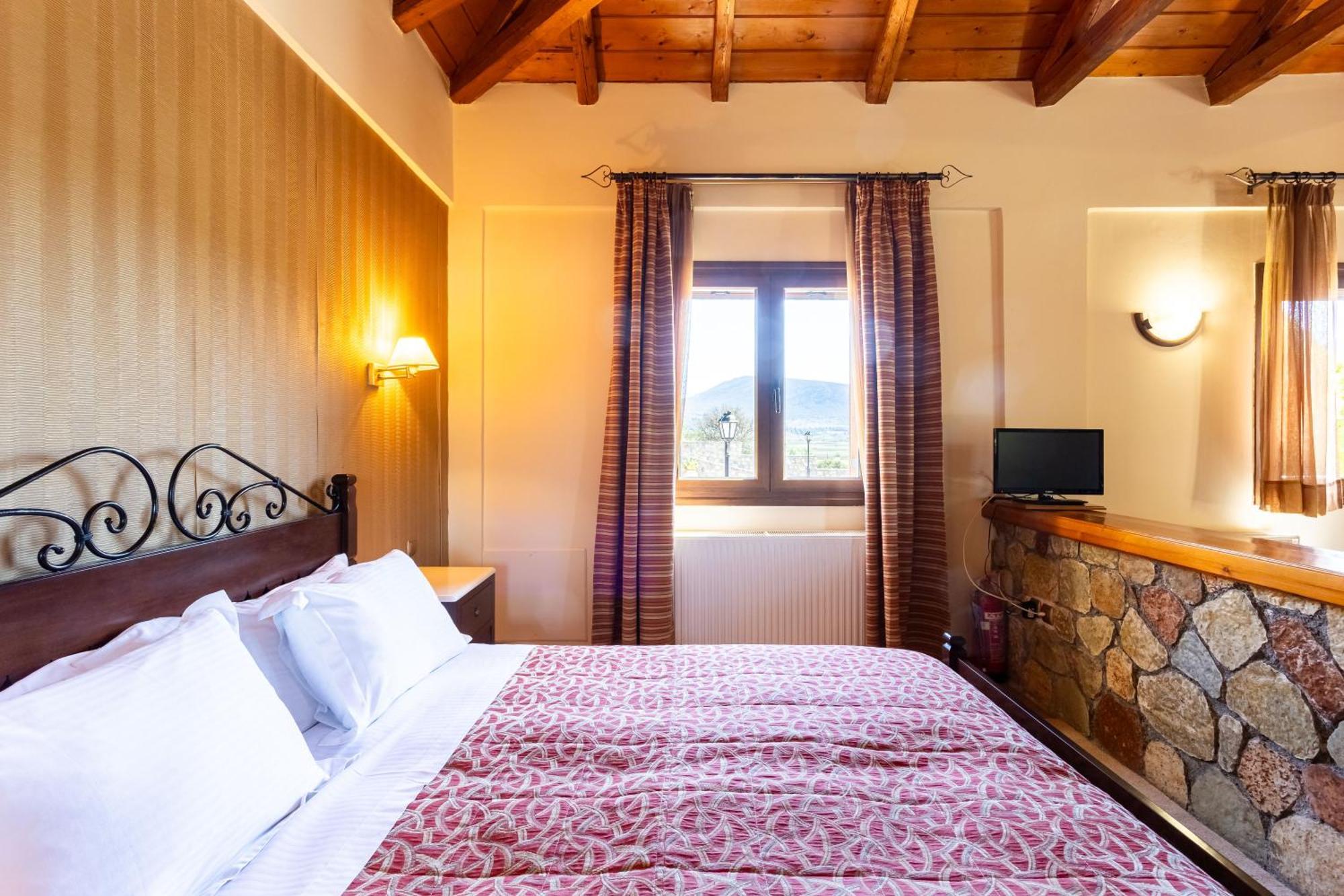 Pleiades Studios All Season Gems - Korinthos Stone Retreats Kalianoi Zewnętrze zdjęcie