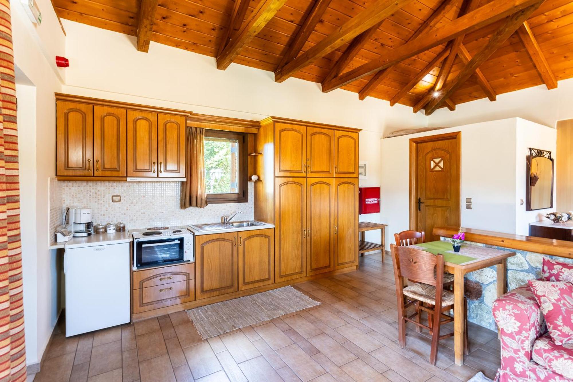 Pleiades Studios All Season Gems - Korinthos Stone Retreats Kalianoi Zewnętrze zdjęcie