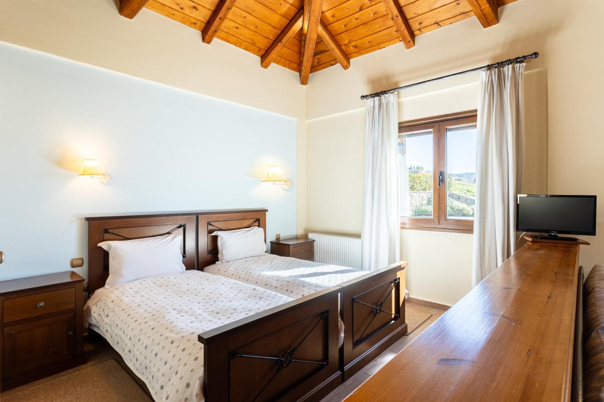 Pleiades Studios All Season Gems - Korinthos Stone Retreats Kalianoi Zewnętrze zdjęcie